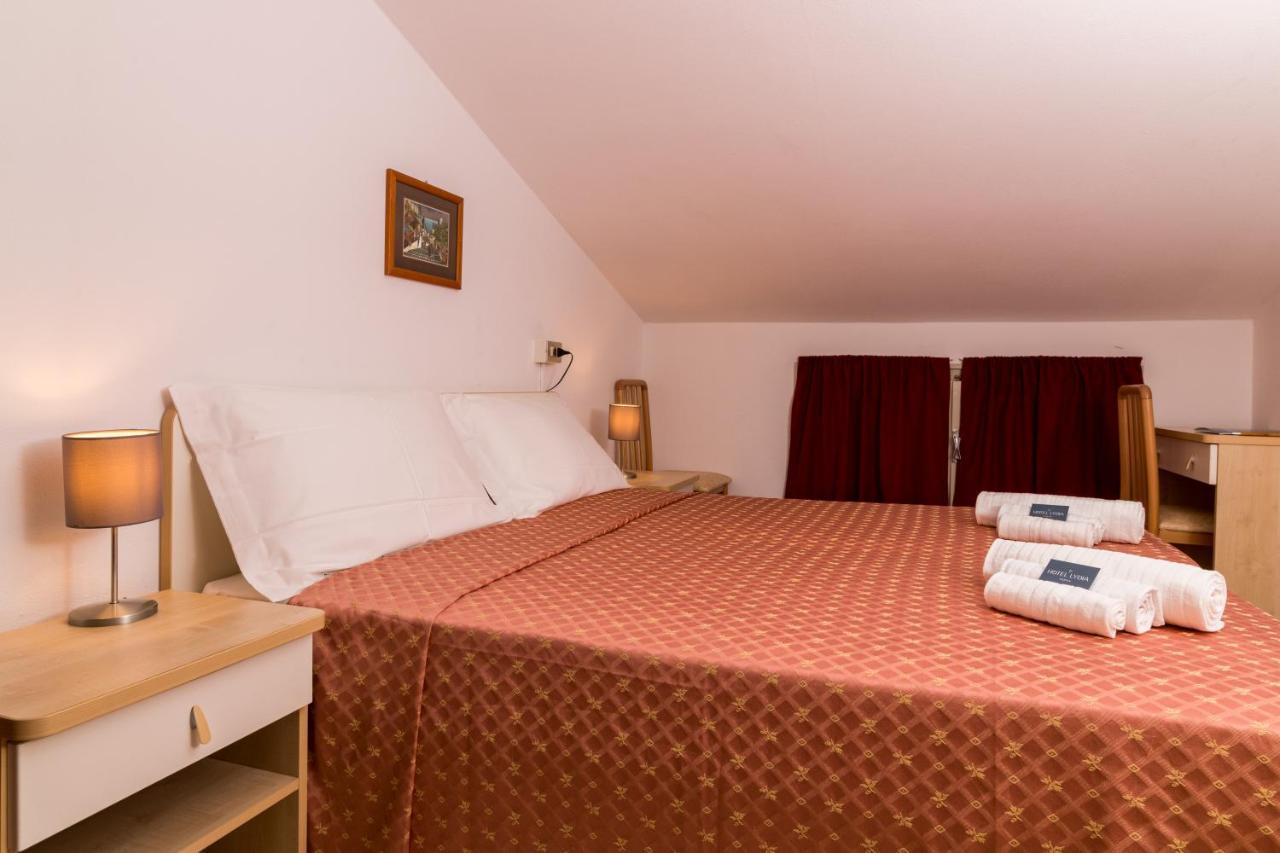 Hotel Lydia Cervia Exteriör bild