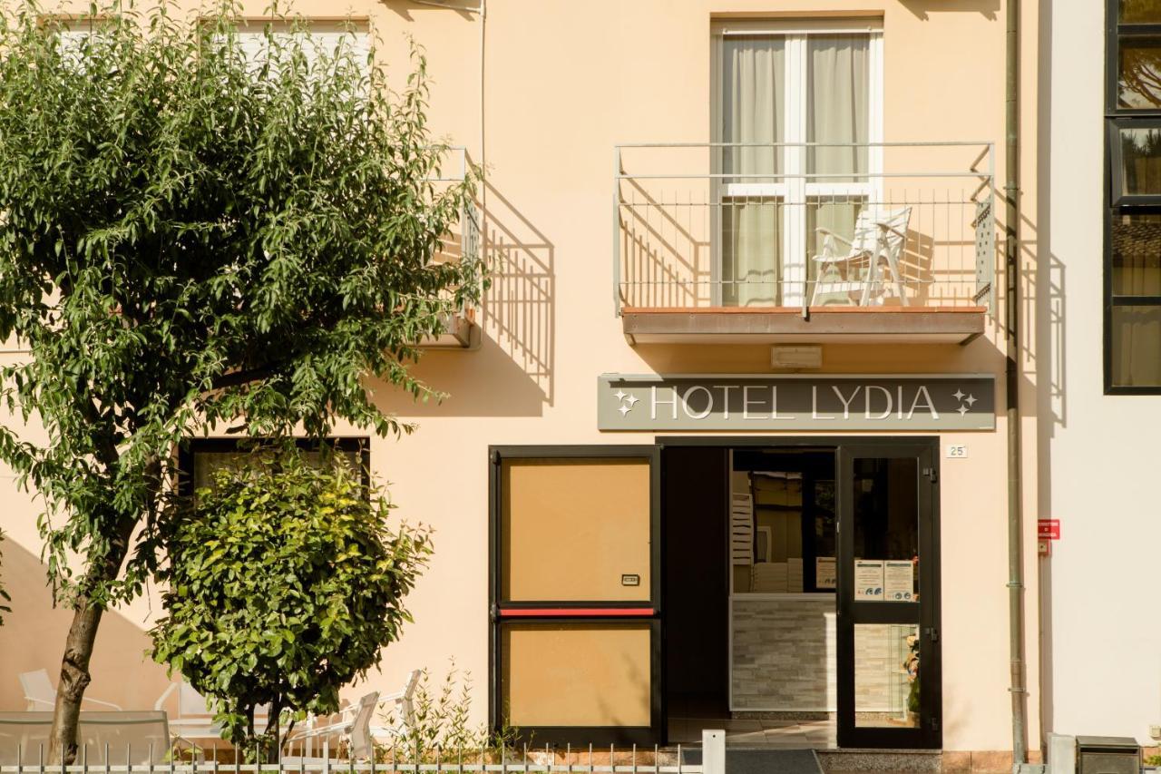 Hotel Lydia Cervia Exteriör bild