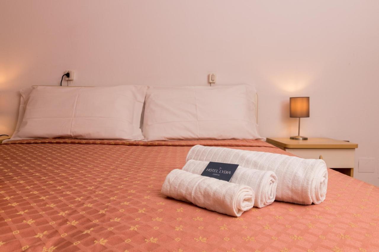 Hotel Lydia Cervia Exteriör bild