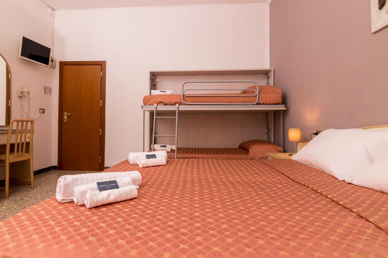 Hotel Lydia Cervia Exteriör bild